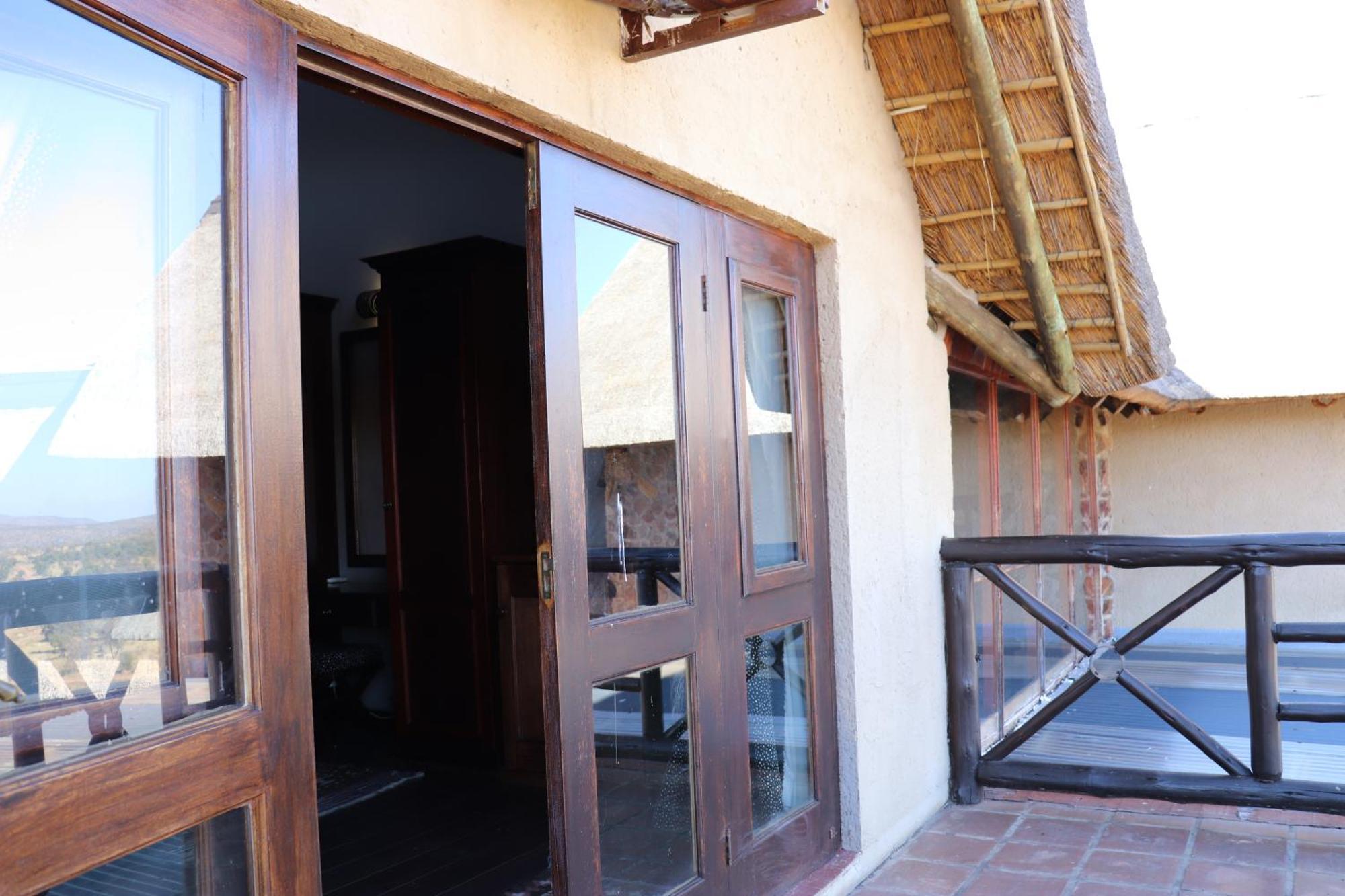 Schrikkloof Private Nature Reserve, Home Of The Lions Foundation Bela-Bela Exterior photo